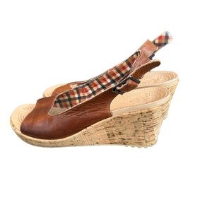 CROCS‎ Tan Leather Leigh CORK HEEL Wedge SANDALS Ankle Strap WOMEN 9